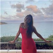 Profesora de italiano nativa, disponible para dar clases o simplemente para horas de conversación.